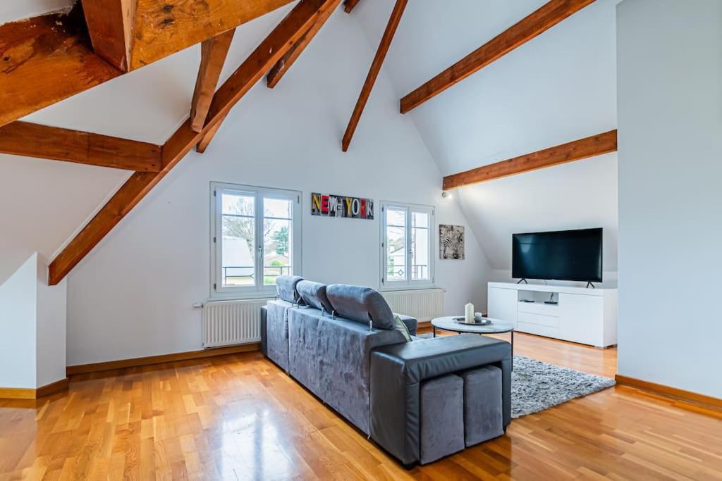 Charmante Maison Au Calme Yerres Exterior photo